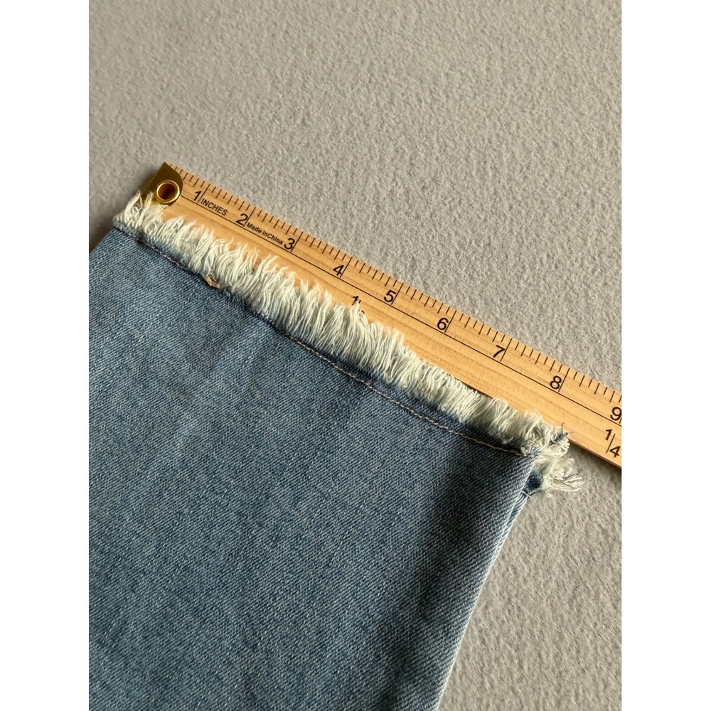 1822 Denim Womens Ankle Straight Jeans Light Wash Distressed Raw Hem Size 12 - Picture 9 of 10
